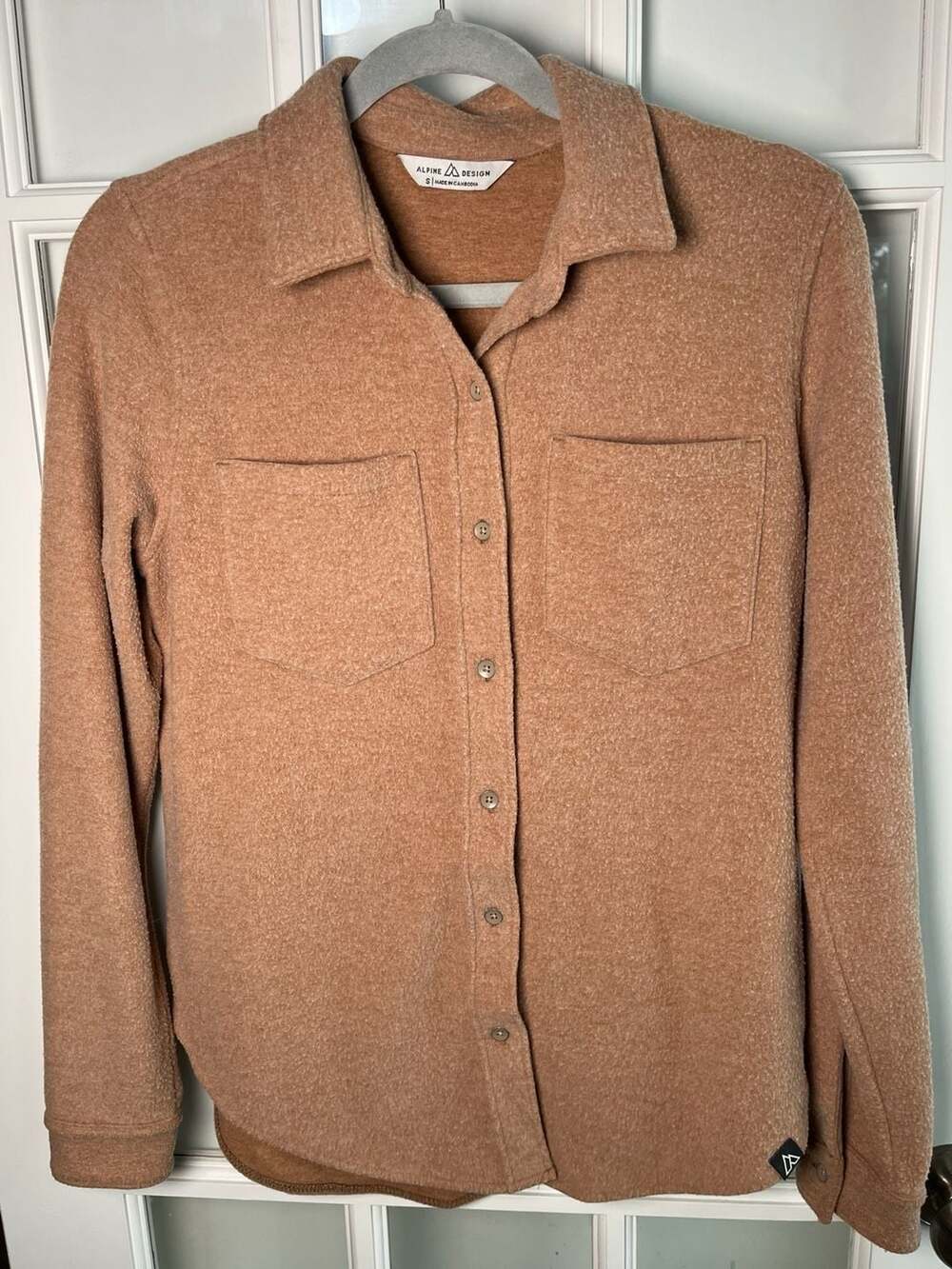 Alpine Design Women's Brown Long Sleeve Button-Front Fleece Shirt Jacket
